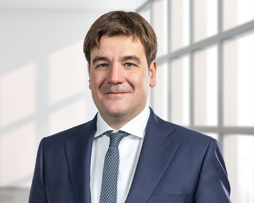 MLaw Luca Curdin Conrad