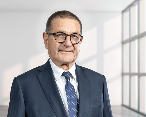 Dr. iur. Peter Curdin Conrad